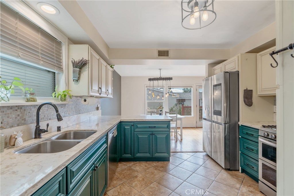 Photo of Listing #BB25082547