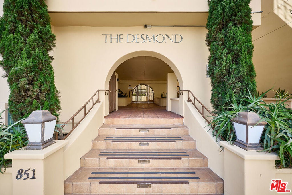 Photo of Listing #25525153