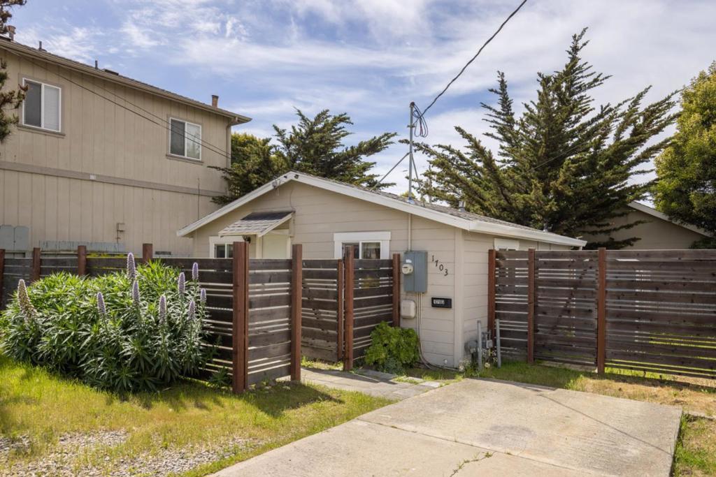 Photo of Listing #ML82002581