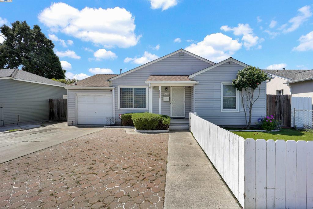 Photo of Listing #41093349