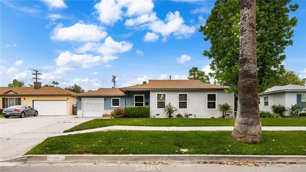 Photo of Listing #IV25082807