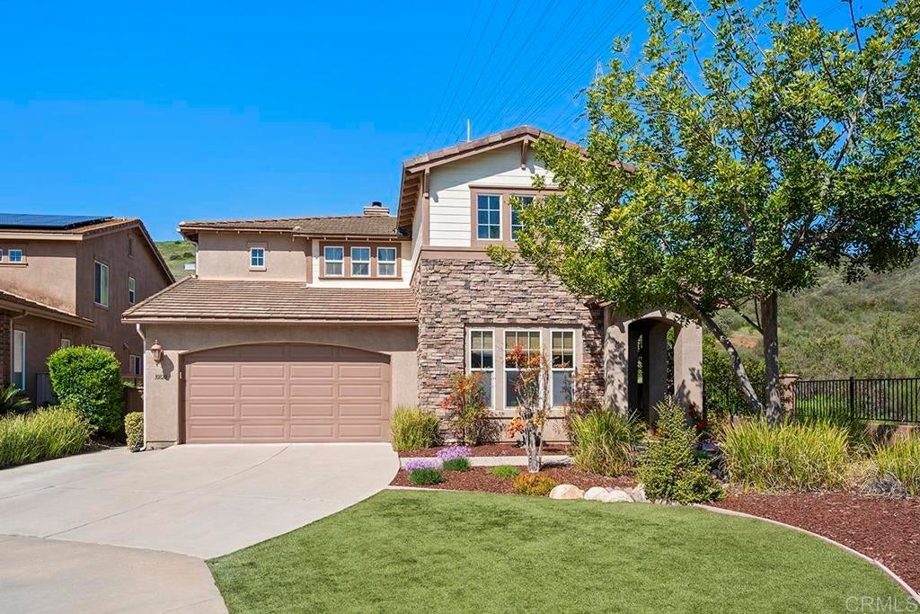 Photo of Listing #PTP2502669