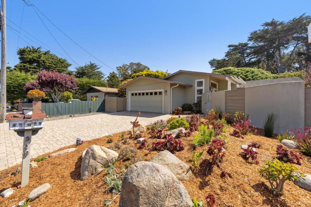 Photo of Listing #ML82002653