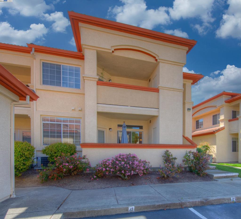 Photo of Listing #41093397