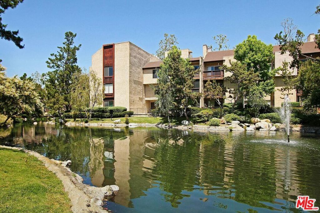 Photo of Listing #25524207