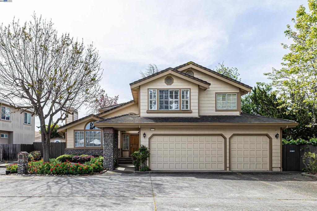 Photo of Listing #41093453