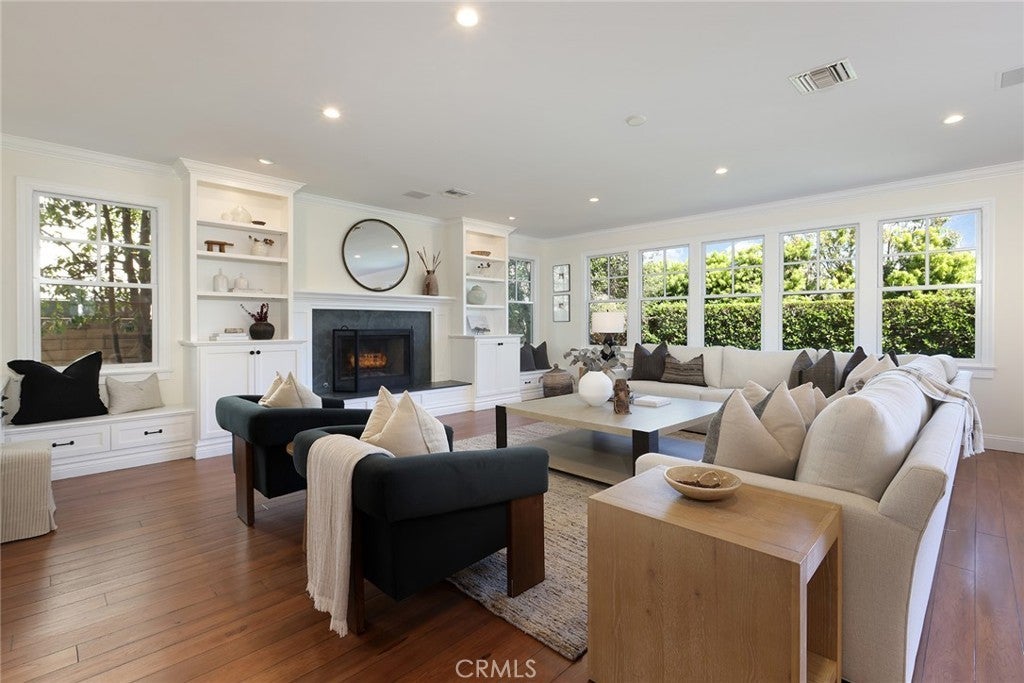 Photo of Listing #NP25078643