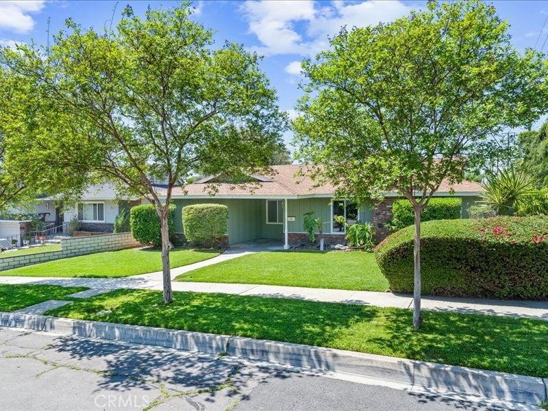 Photo of Listing #PW25081903