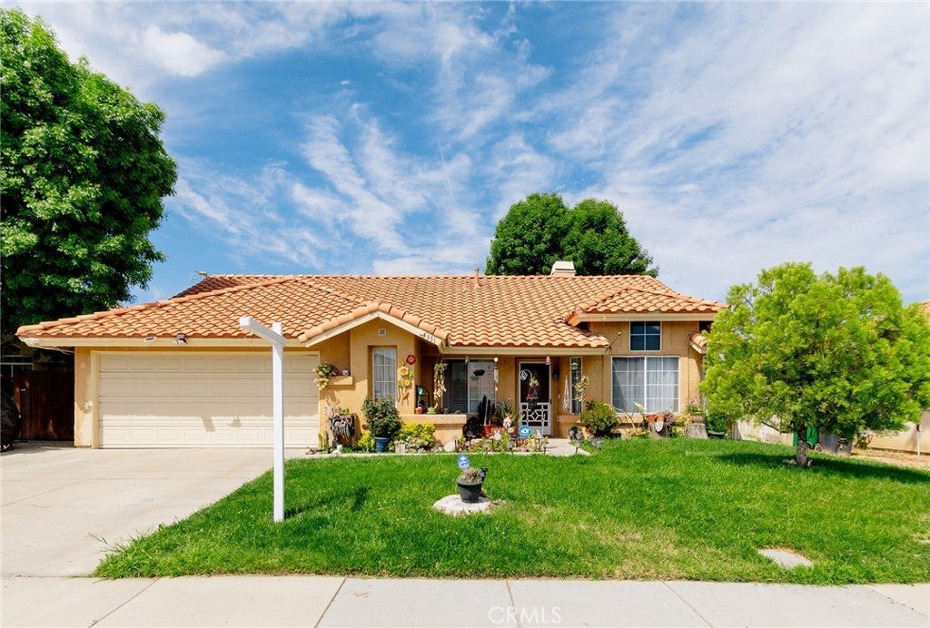 Photo of Listing #PW25076180