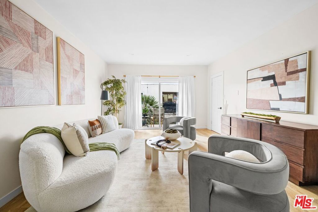 Photo of Listing #25525715