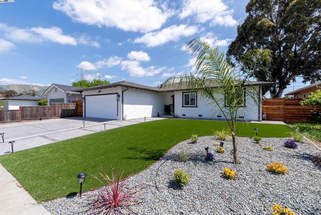 Photo of Listing #41093519