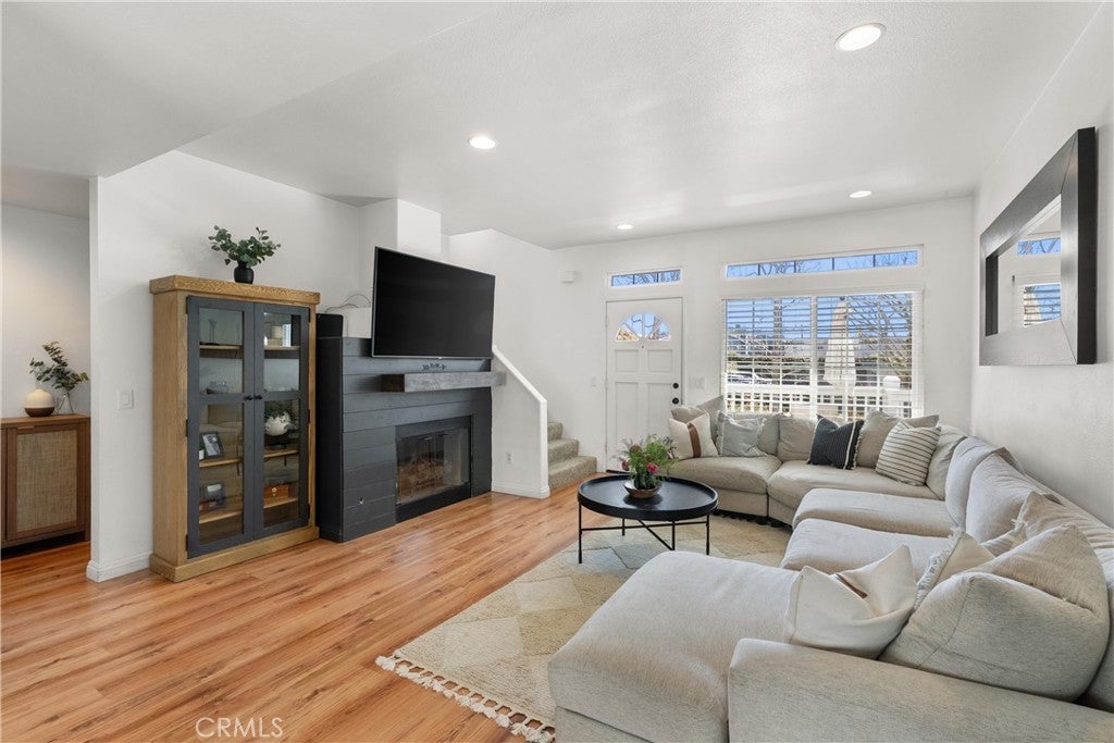 Photo of Listing #OC25074466