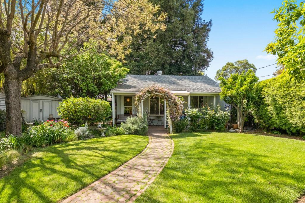 Photo of Listing #ML82002572