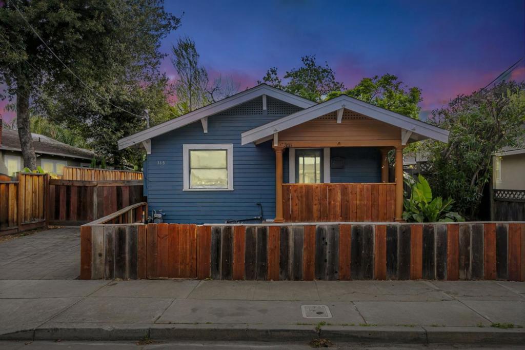 Photo of Listing #ML81998978