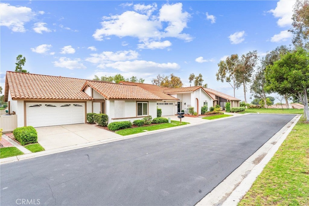 Photo of Listing #OC25044596