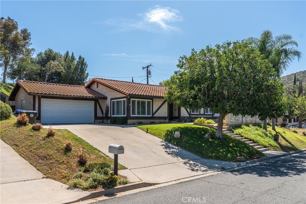 Photo of Listing #CV25083502