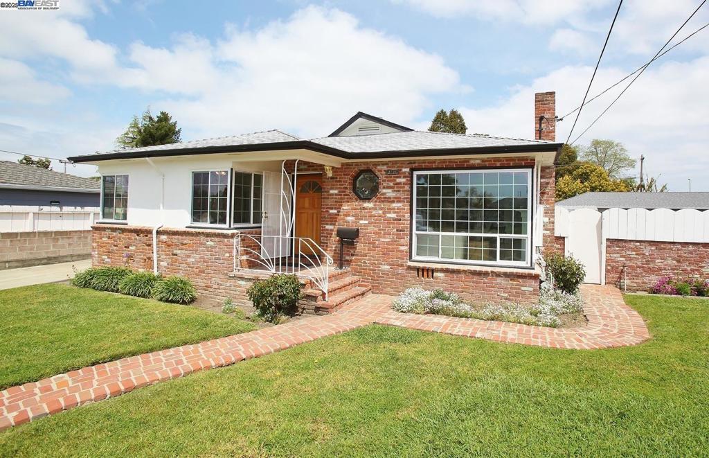 Photo of Listing #41093565