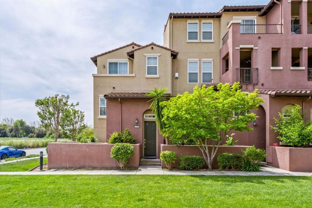 Photo of Listing #ML82001635