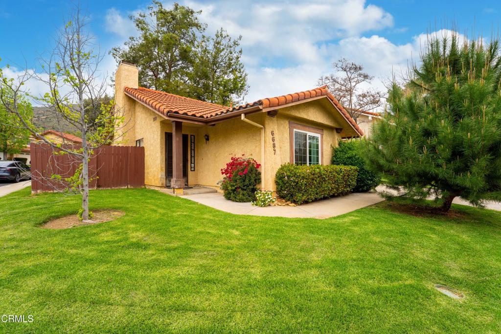 Photo of Listing #V1-29371