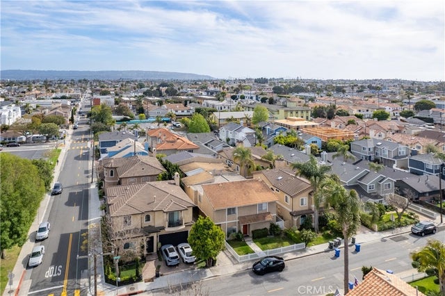 2312 Ruhland Avenue 4, Redondo Beach.