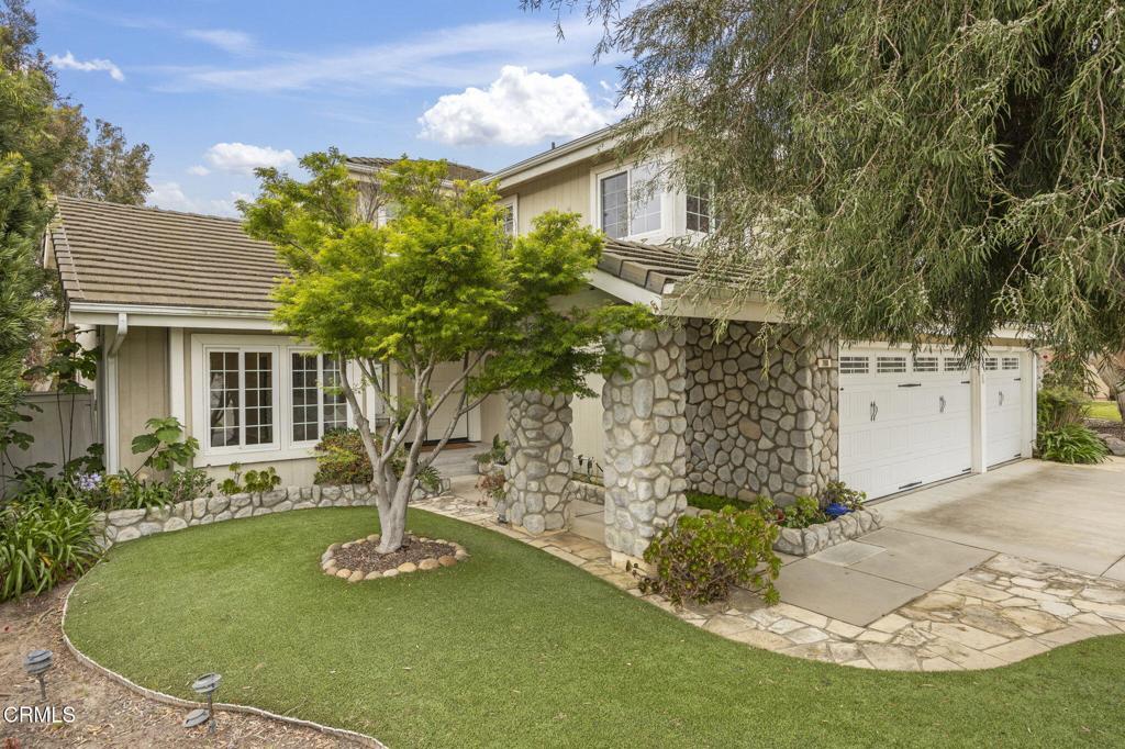 Photo of Listing #V1-29376