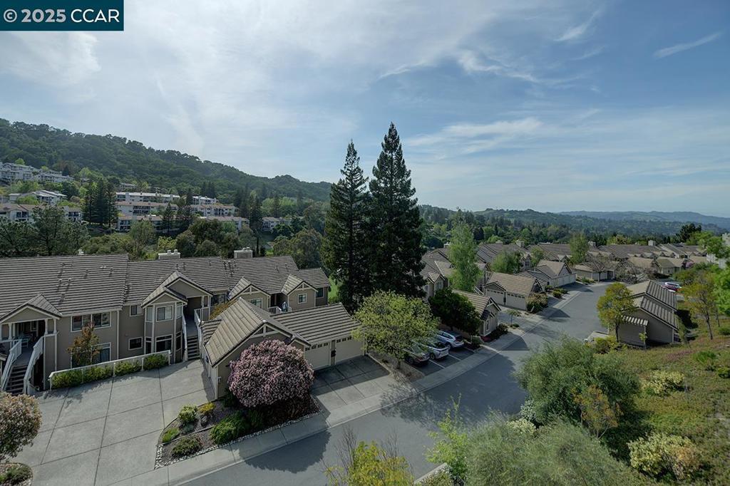 Photo of Listing #41093629