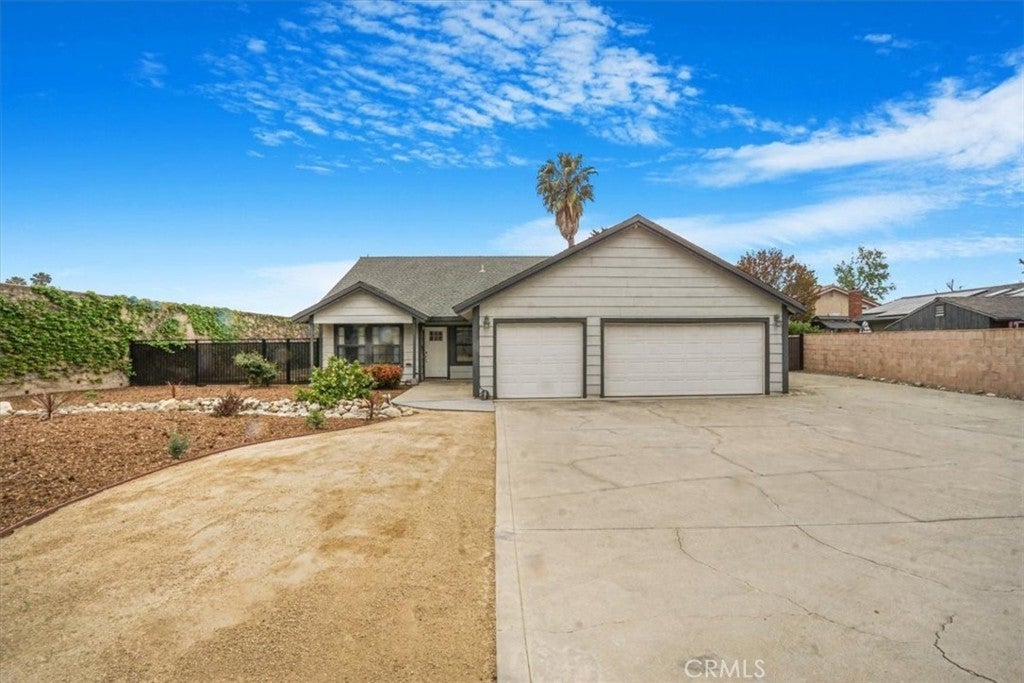 Photo of Listing #CV25081474