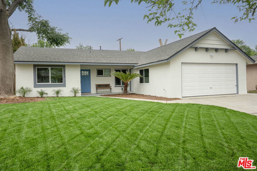 Photo of Listing #25525385