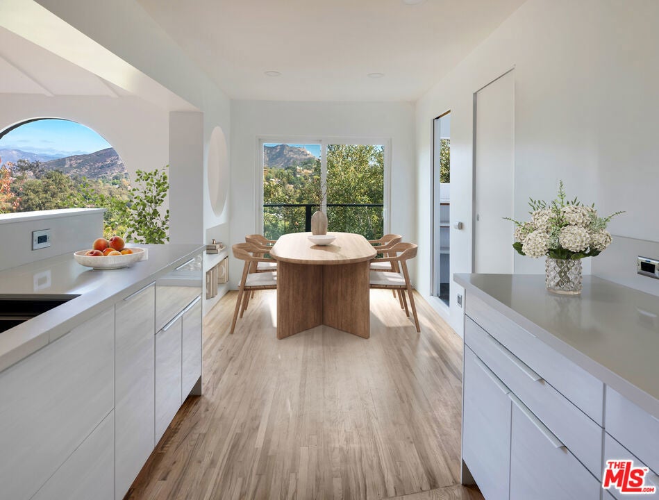 Photo of Listing #25526517