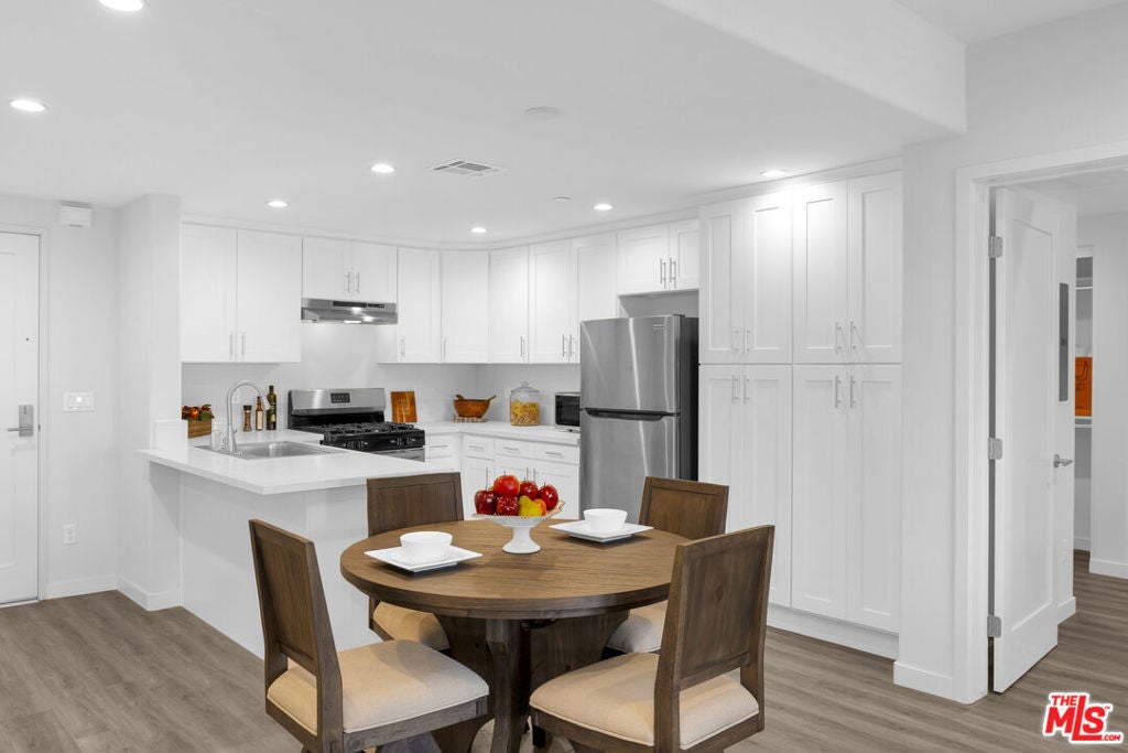 Photo of Listing #25526473