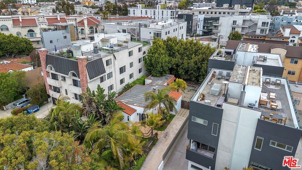 Photo of Listing #25526542