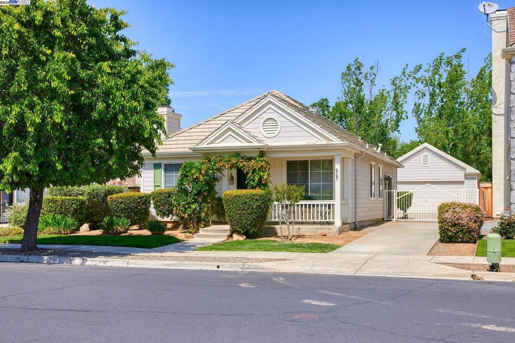 Photo of Listing #41093690