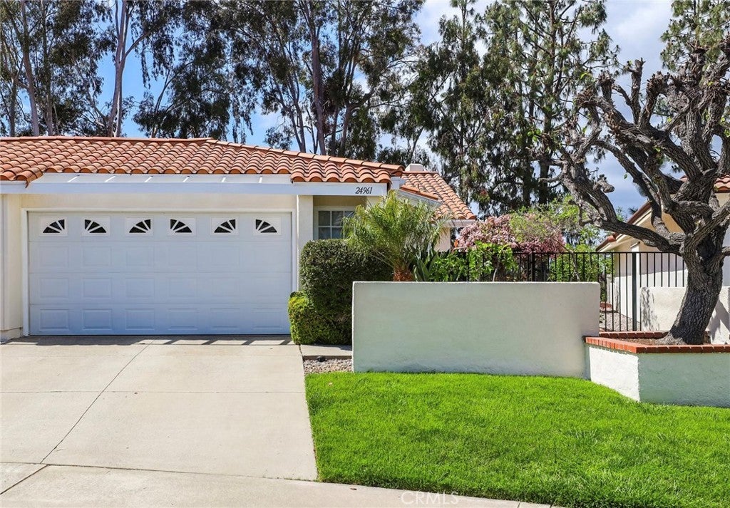 Photo of Listing #OC25081462