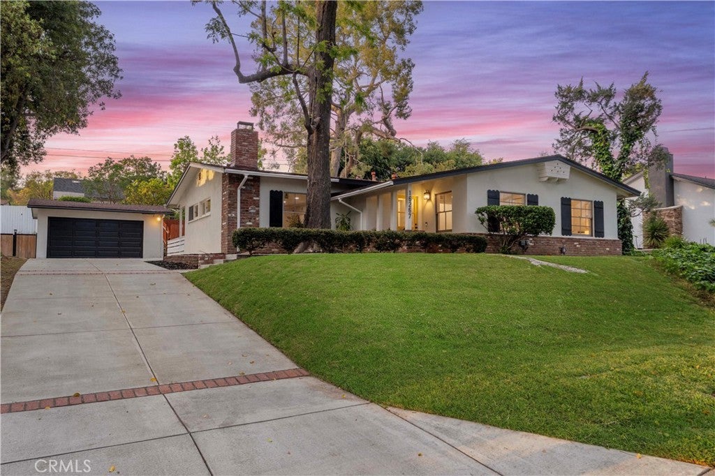 Photo of Listing #CV25071833