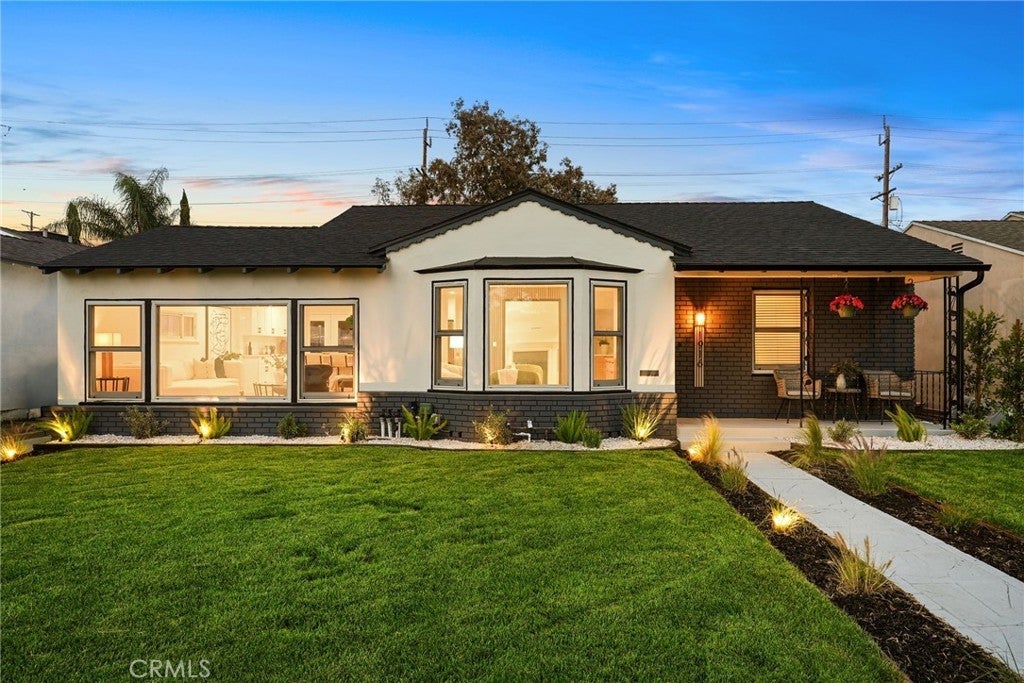 Photo of Listing #SR25084605