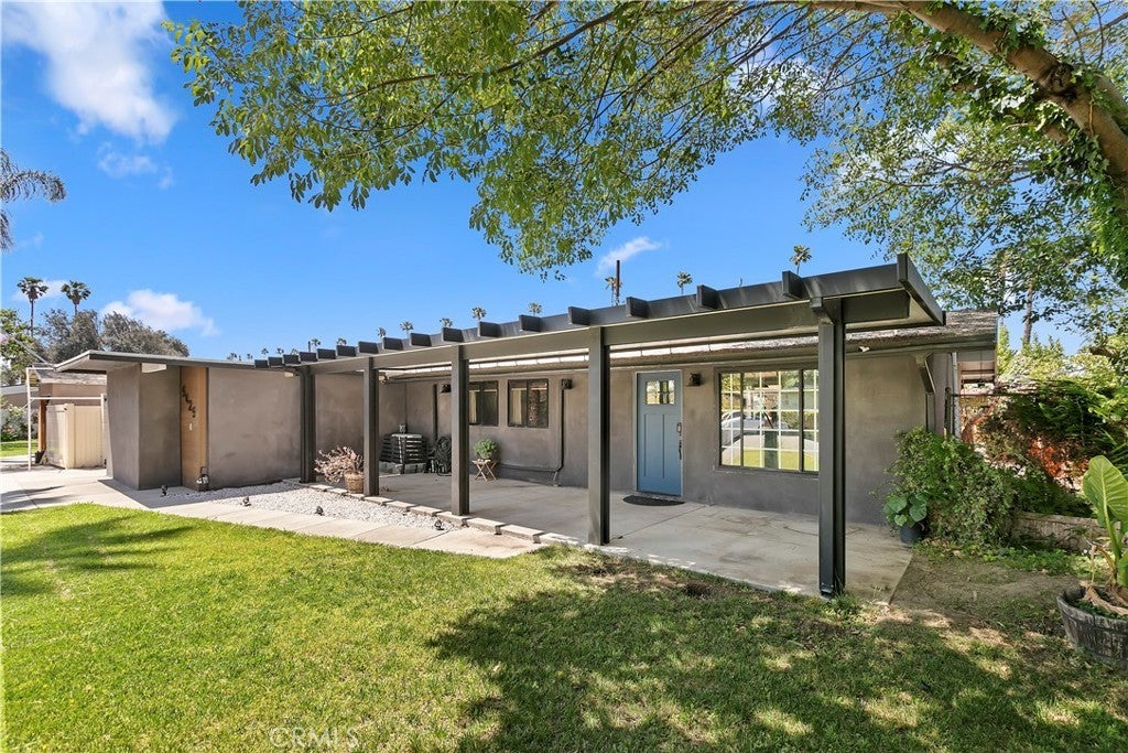 Photo of Listing #IV25084549