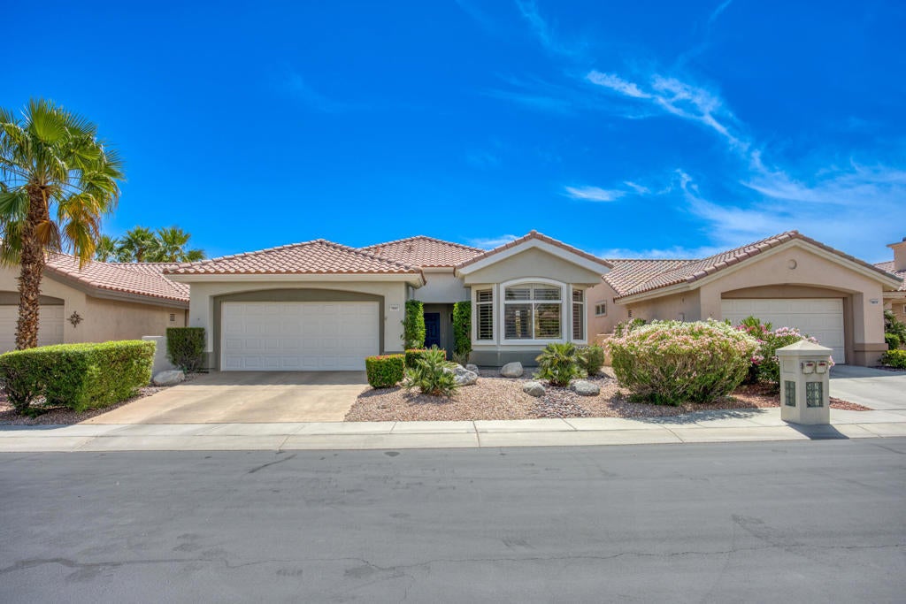 Photo of Listing #219128653DA