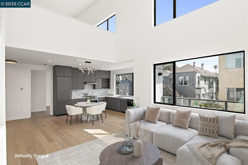 Photo of Listing #41093740