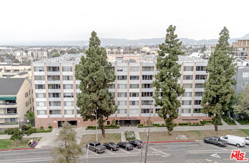 Photo of Listing #25526825