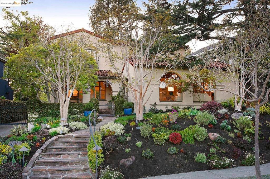 Photo of Listing #41093756