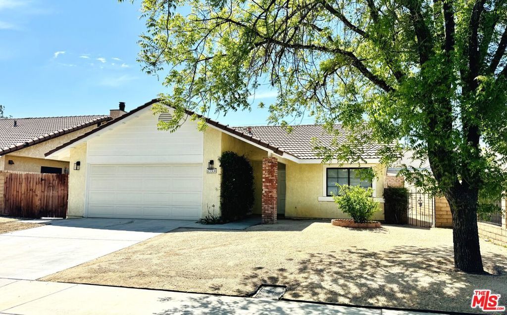 Photo of Listing #25526827