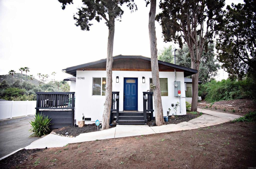 Photo of Listing #PTP2502740