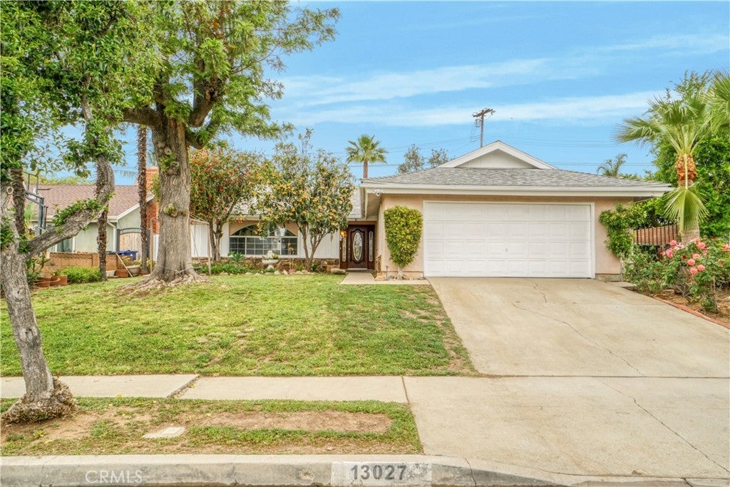 Photo of Listing #SR25084754