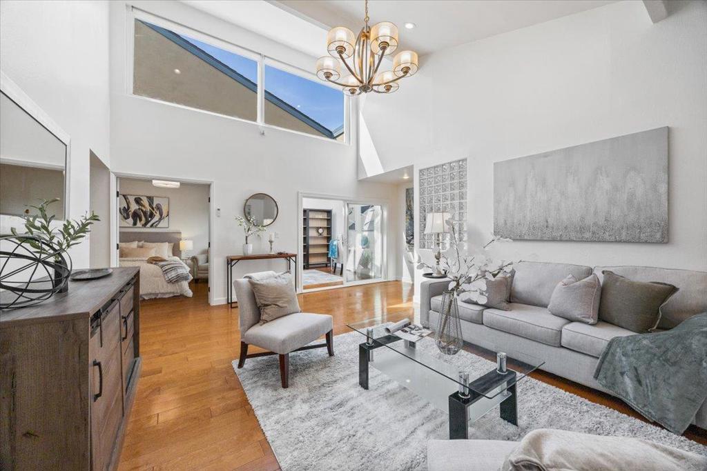 Photo of Listing #ML82003082