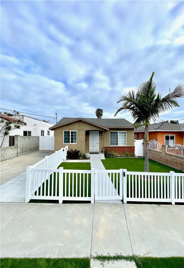 Photo of Listing #SB25085183