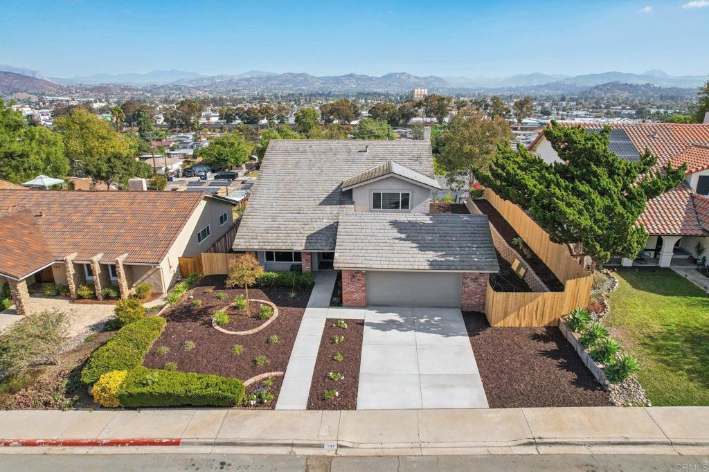 Photo of Listing #PTP2502744