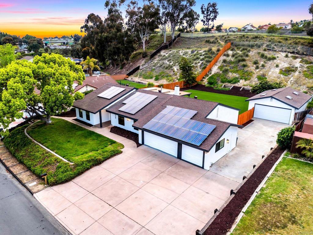 Photo of Listing #PTP2502747