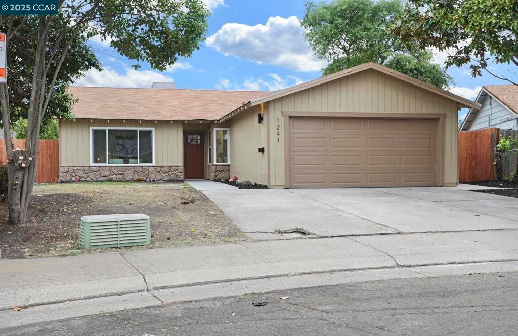 Photo of Listing #41093823