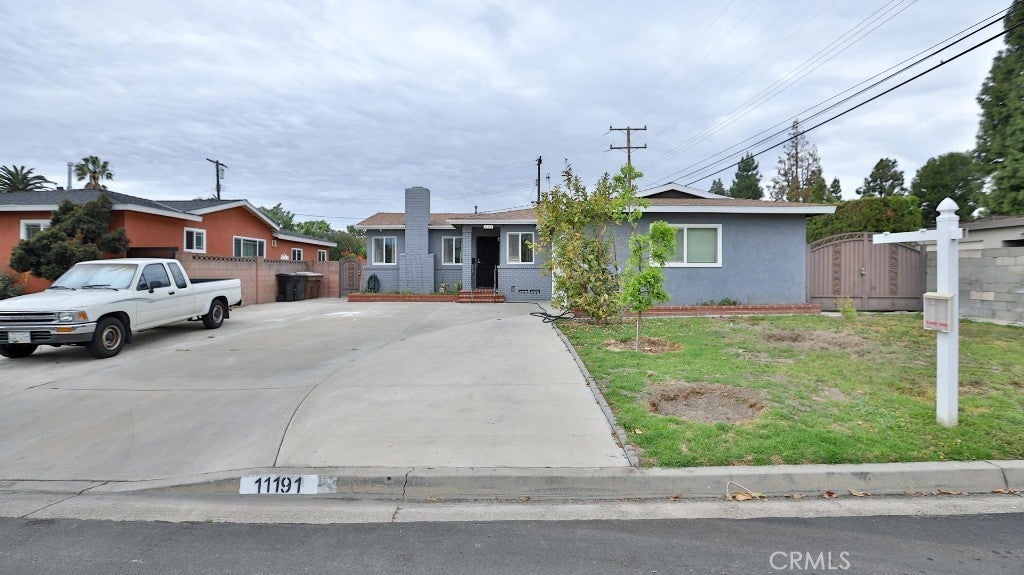 Photo of Listing #OC25077398