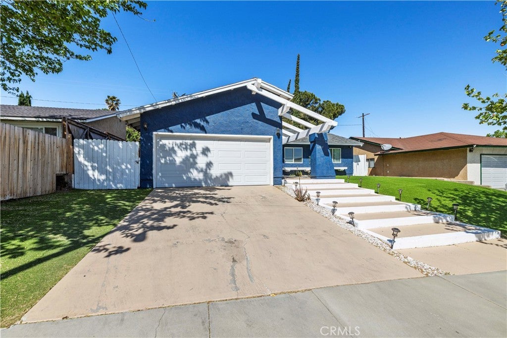 Photo of Listing #SR25085539